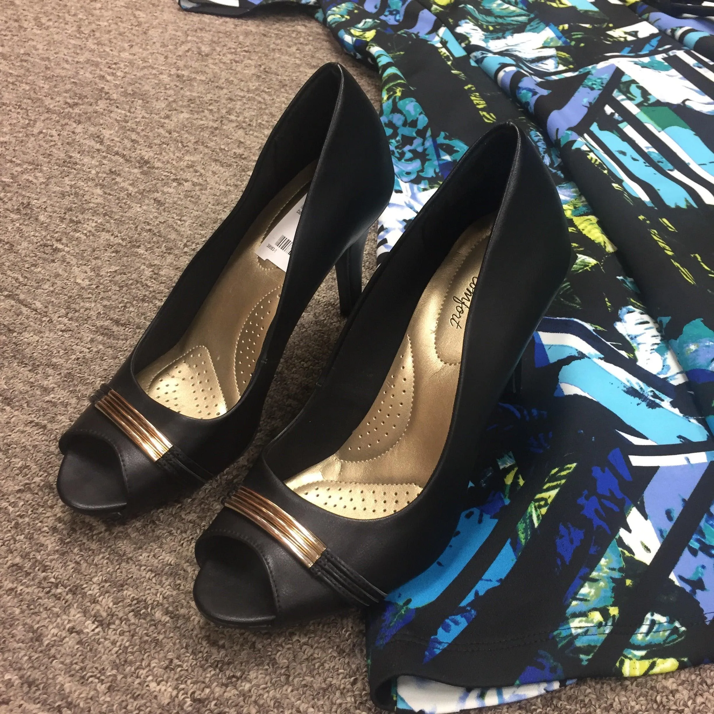 Dexflex Black Heels, Size 9