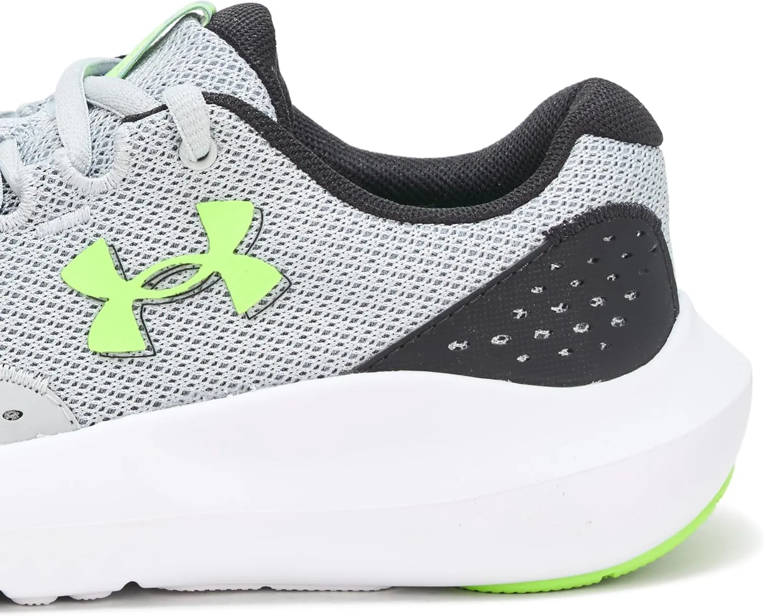 Under Armour Boy's Grade School Surge 4 Sneaker